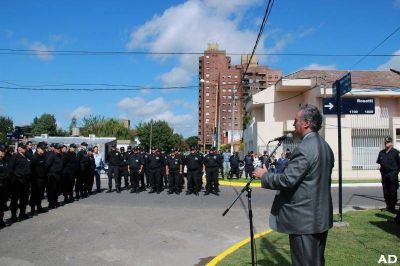 HOMENAJEARON AL SARGENTO IBA�EZ, CA�DO EN CUMPLIMIENTO DEL DEBER 3 A�OS ATR�S