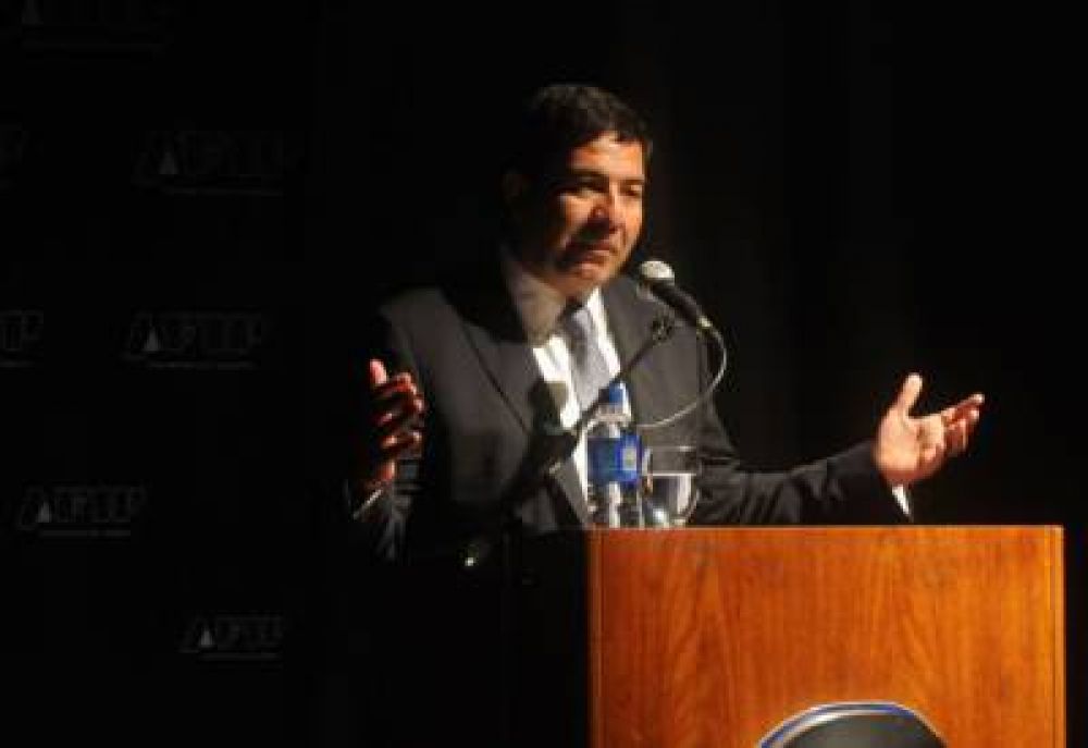 Echegaray "aclar�" la cuesti�n Malvinas: "No regulamos cuestiones de geopol�tica"