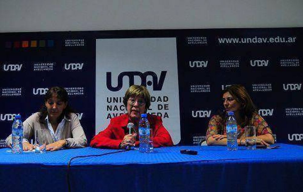 Se realiz� el 1� encuentro del a�o de la C�tedra Abierta �Guyo� Sember