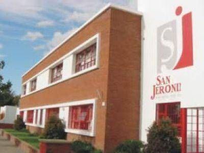 COLEGIO PRIVADO DESPIDE A DOCENTE POR HACER PARO