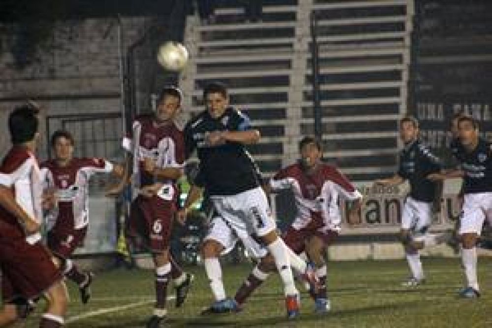 Defensores tom� una bocanada de aire en el sur