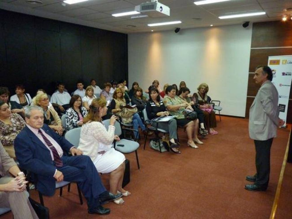 Soto: "El Plan Quinquenal es una poderosa herramienta de transformaci�n educativa"