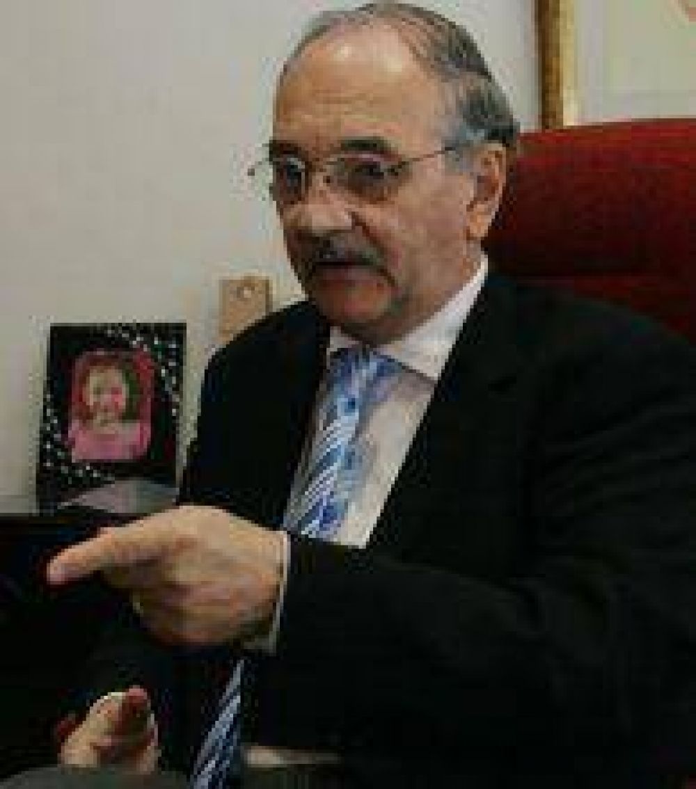 �Bajo presi�n y violaci�n de leyes no doy audiencias�, sentenci� Bacileff Ivanoff