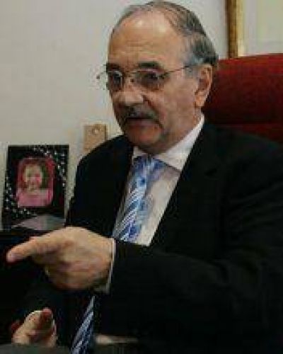 �Bajo presi�n y violaci�n de leyes no doy audiencias�, sentenci� Bacileff Ivanoff
