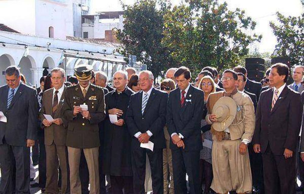 Reconquista de Jujuy: �fue un grito de esperanza hacia el futuro�, dijo Eduardo Fellner