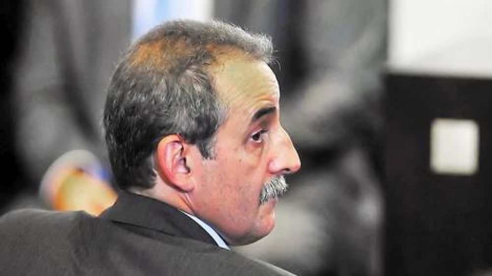 El Gobierno admite que frenar las importaciones impuls� m�s la inflaci�n