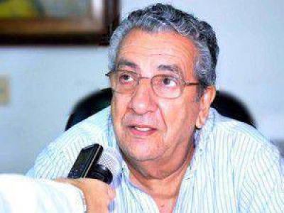 Alderete sostuvo �no soy Alberto Fern�ndez, que cuando estaba alababa y cuando se fue critica�