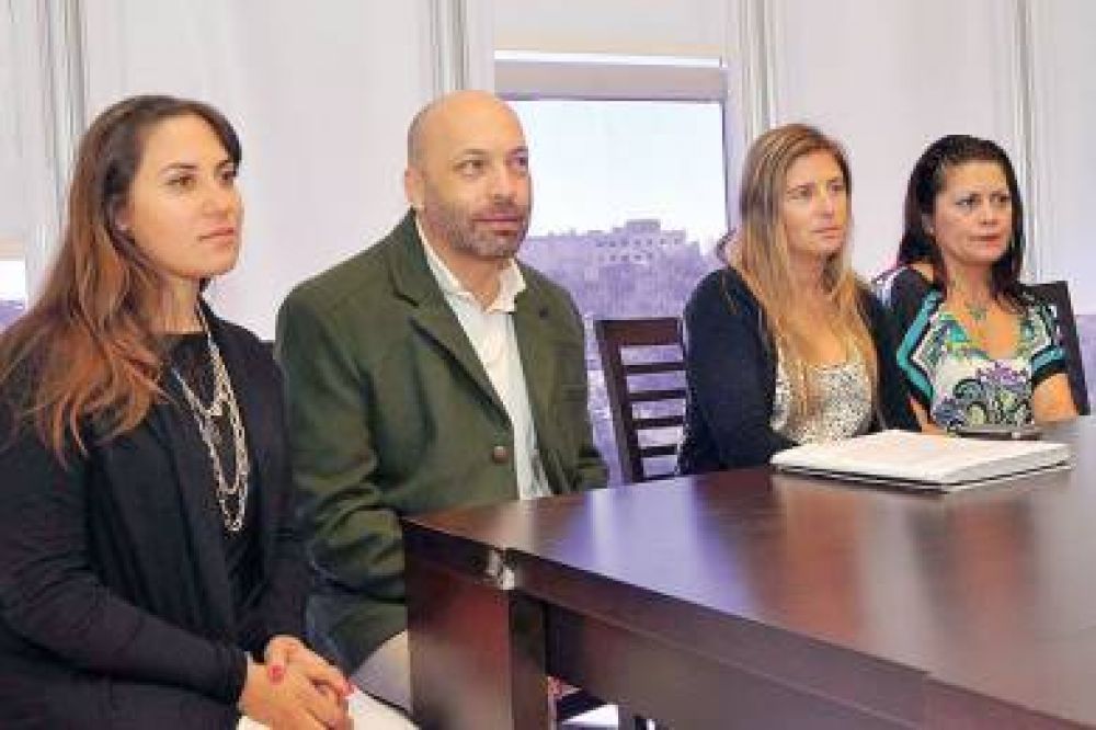 Concluy� la selecci�n de artistas que representar�n a Chubut en la �Feria PuroDise�o�