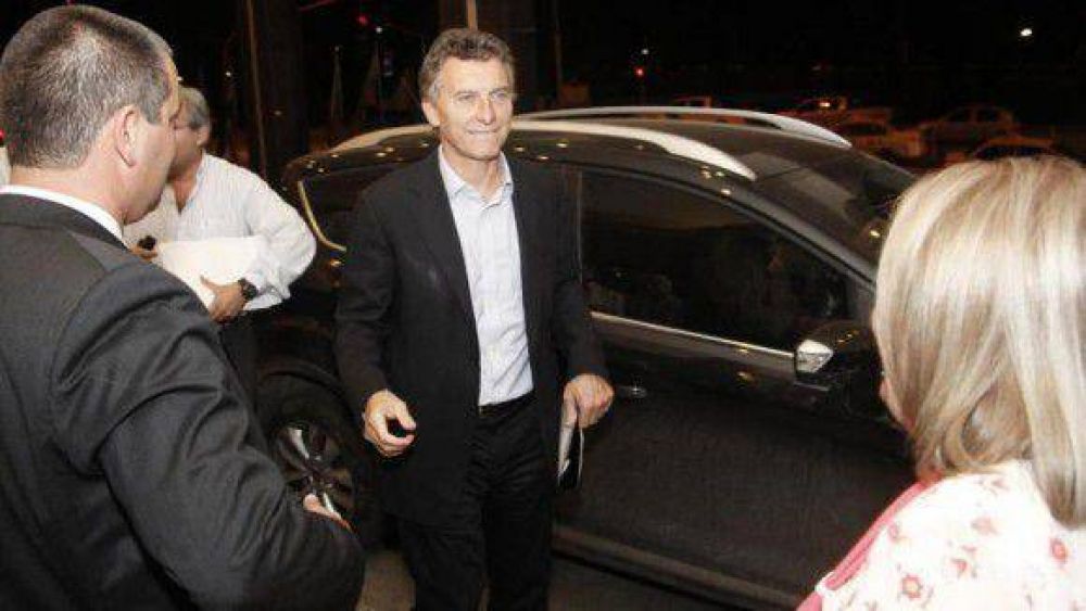 �El 2015 es ma�ana y no podemos improvisar con relatos sin contenidos�
