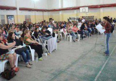 Los docentes extender�an el paro por otras 72 horas 