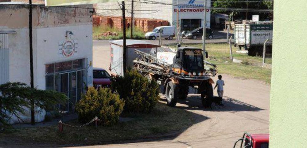 Denuncian que almacenan agroqu�micos en plena ciudad de General Pico