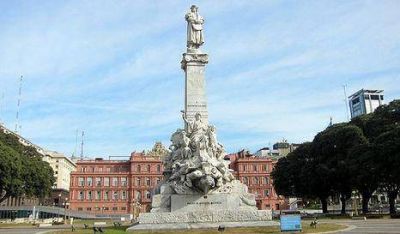 Monumento a Col�n ser�a trasladado a Mar del Plata
