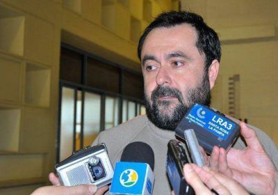 "Son n�meros sorprendentes, con argumentos bastante escasos", advierte el Gobierno