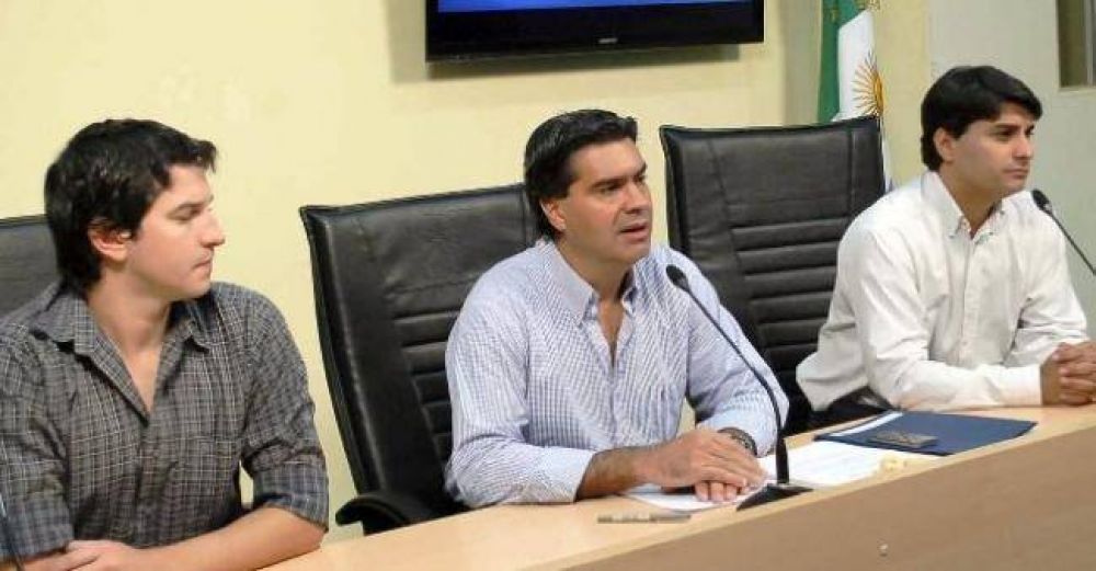 Capitanich sugiri� a la oposici�n otros m�todos de expresi�n 