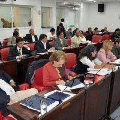 Proponen una nueva norma para todas las titulaciones docentes