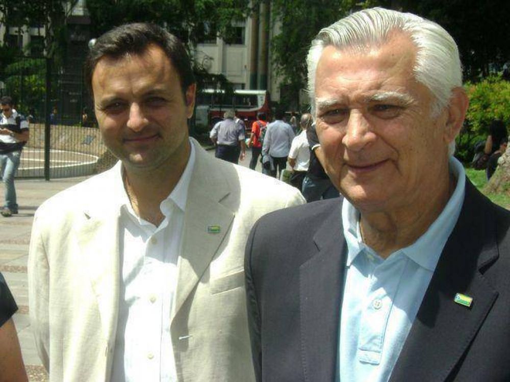Impulsan el slogan �Daniel en 2013 para que Ricardo vuelva a ser Intendente en 2015�