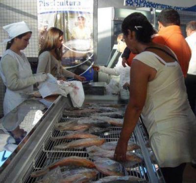 Comenz� la venta de Semana Santa en el Mercado Concentrador