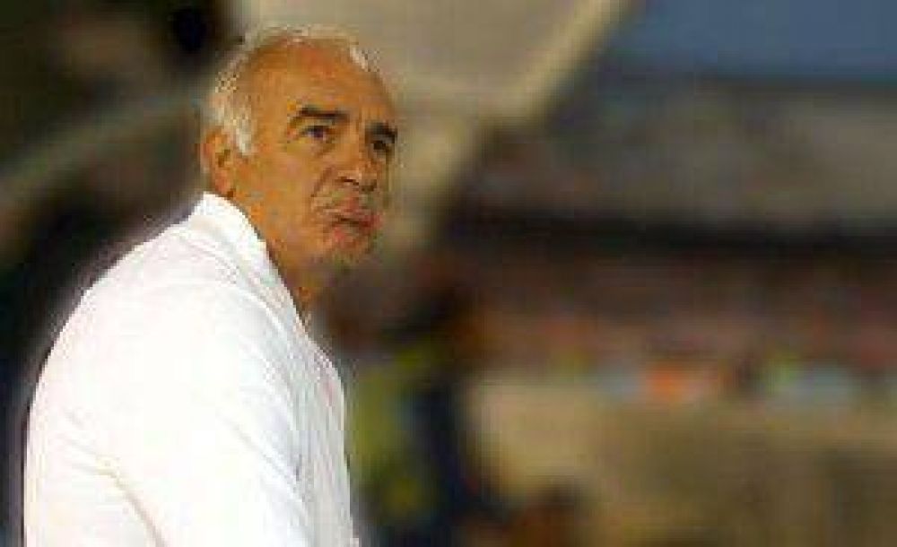 El �Lobo� se enfrenta hoy con la �Fragata�
