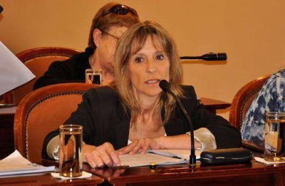Impulsan una ordenanza para prohibir el uso de agrot�xicos en Santa Rosa