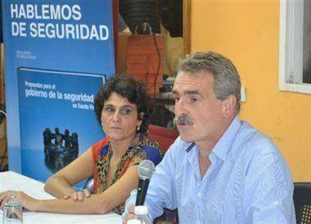"Tognoli s�lo es la punta del iceberg"