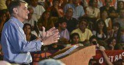 Binner lanz� la campa�a del FAP: "vamos a resistir�