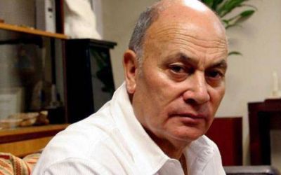 El Momo Venegas empieza su armado provincial con �FE�