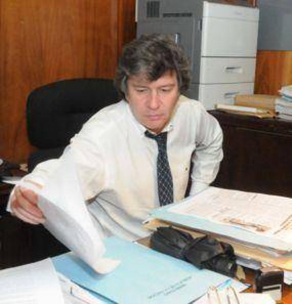 El ex jefe Cristian Sola lo comprometi�