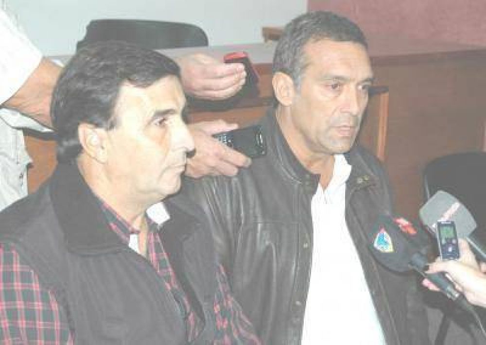 CICOP denuncia a dos m�dicos que �cobran y no trabajan�