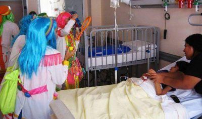Los payamedicos visitaron el Hospital de la Madre y el Ni�o