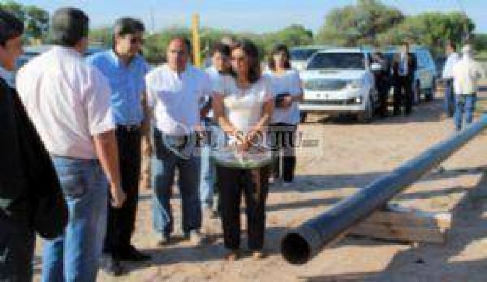 En abril se sumar�n tres mil usuarios y el �rea industrial a la red de gas natural