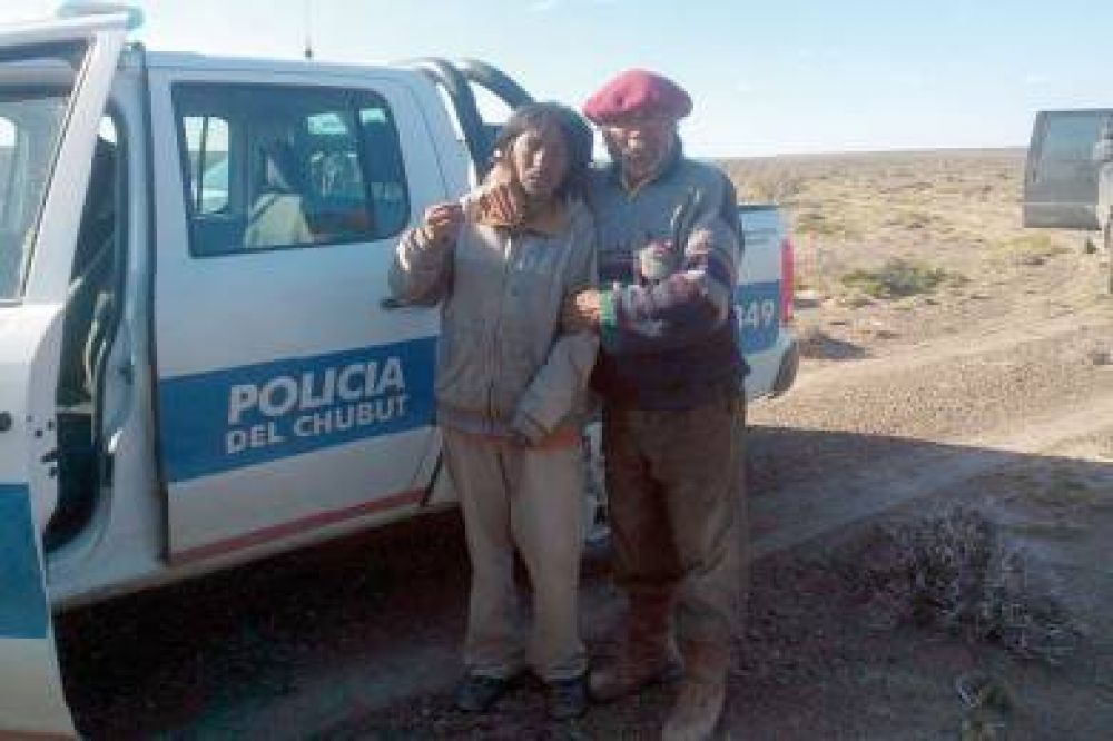 Final feliz tras intensa b�squeda del hijo de un pe�n en medio del campo