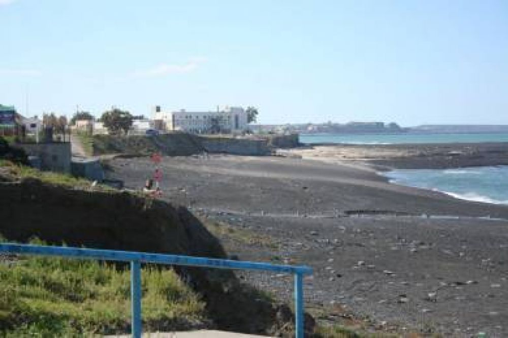 Provincia avanza con la proyecci�n de obras para la defensa costera de la ciudad