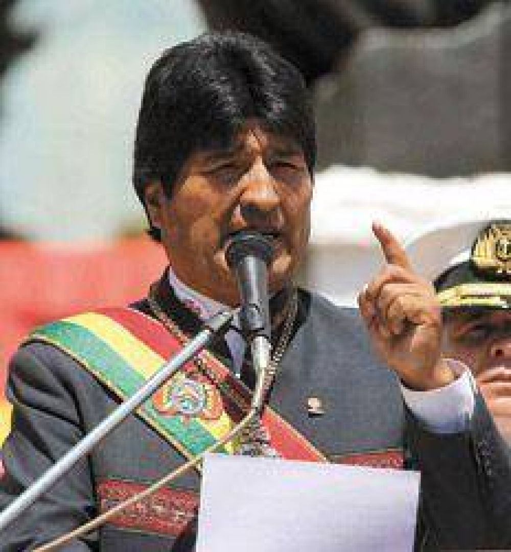Demanda de Evo por la salida al mar