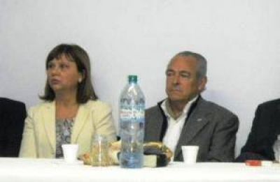La UCR Nacional marc� su en�rgico repudio por los desmanes en Comit� Chaco"