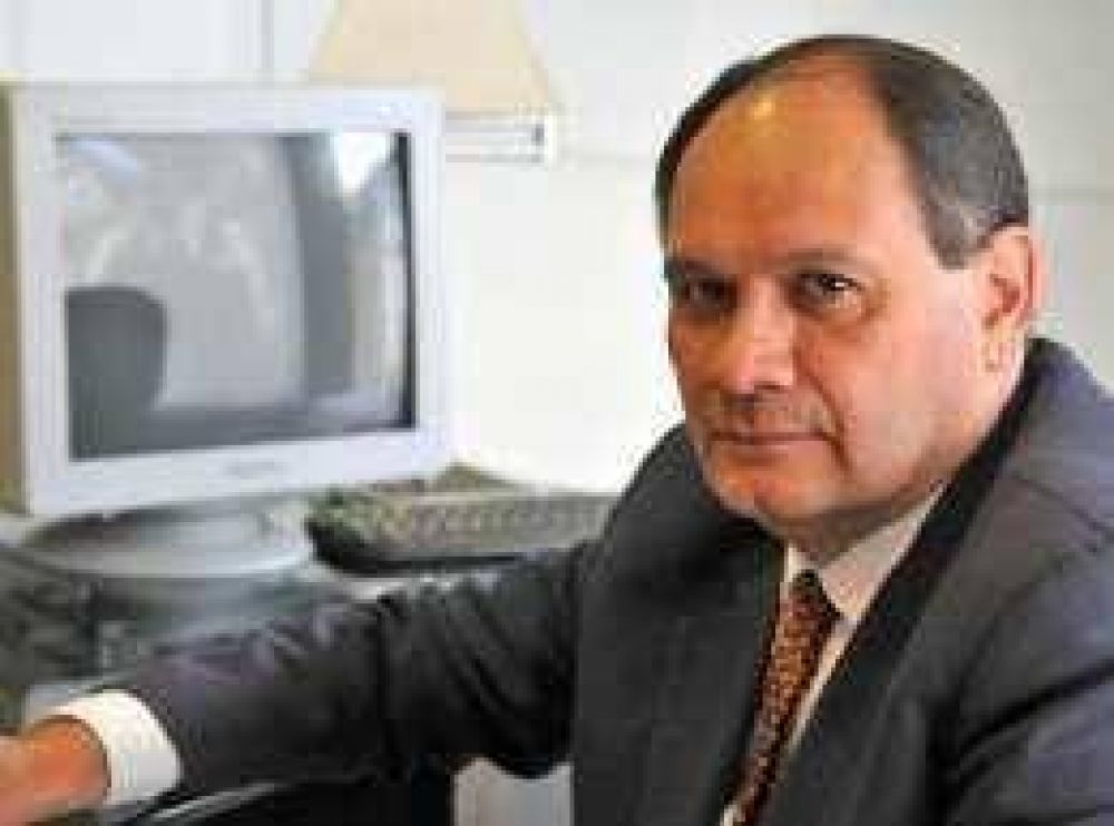 "Hay que evitar el avance pol�tico sobre la Justicia"