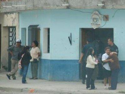 Un hombre muere en un destacamento policial