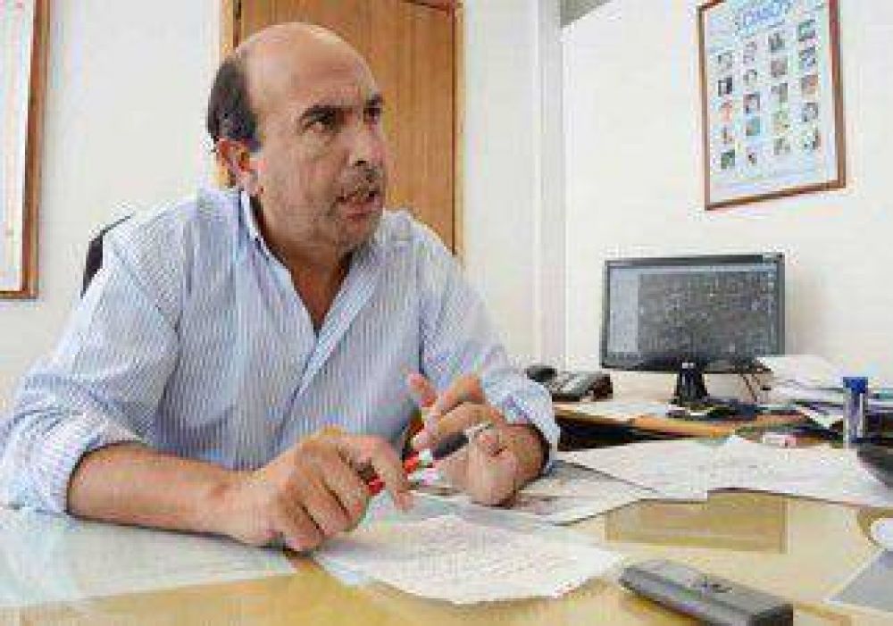 Berm�dez: �Es un error convertir a Cordineu en una inmobiliaria� 