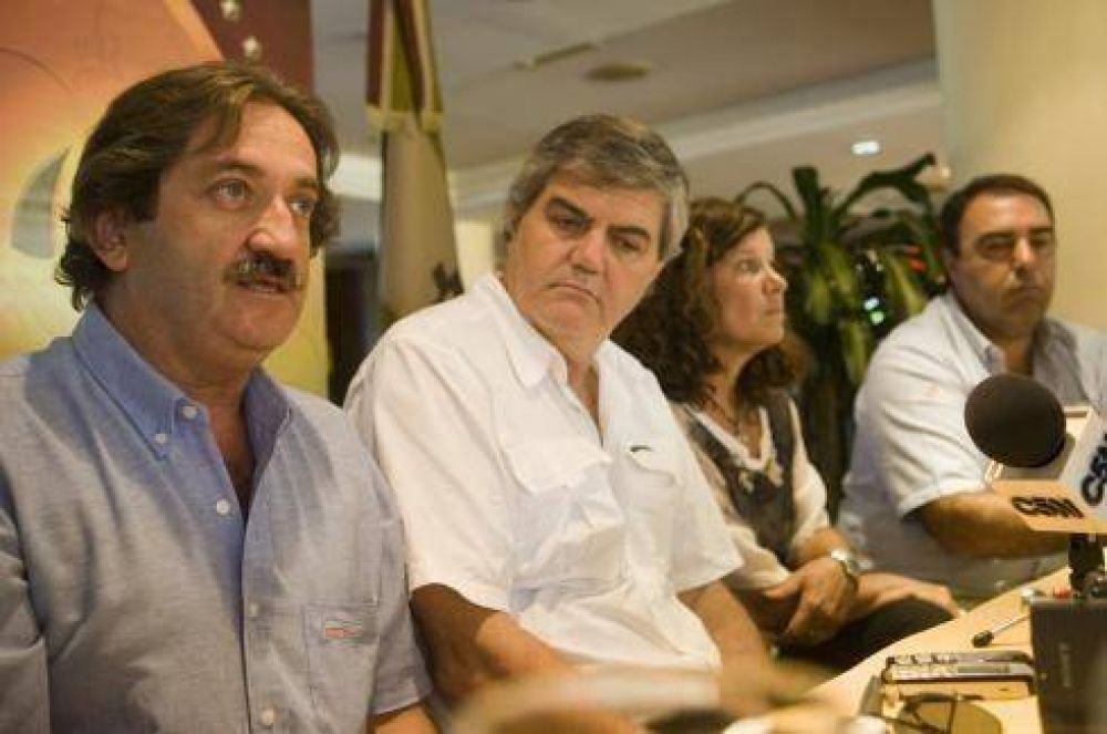 Por la ca�da del turismo, peligran las fuentes laborales
