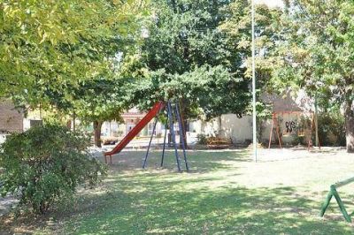 Se pintaron juegos en diferentes plazas de la ciudad