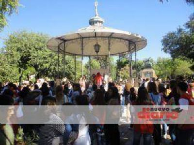 Gran marco de p�blico en la Jornada Mundial de la Juventud