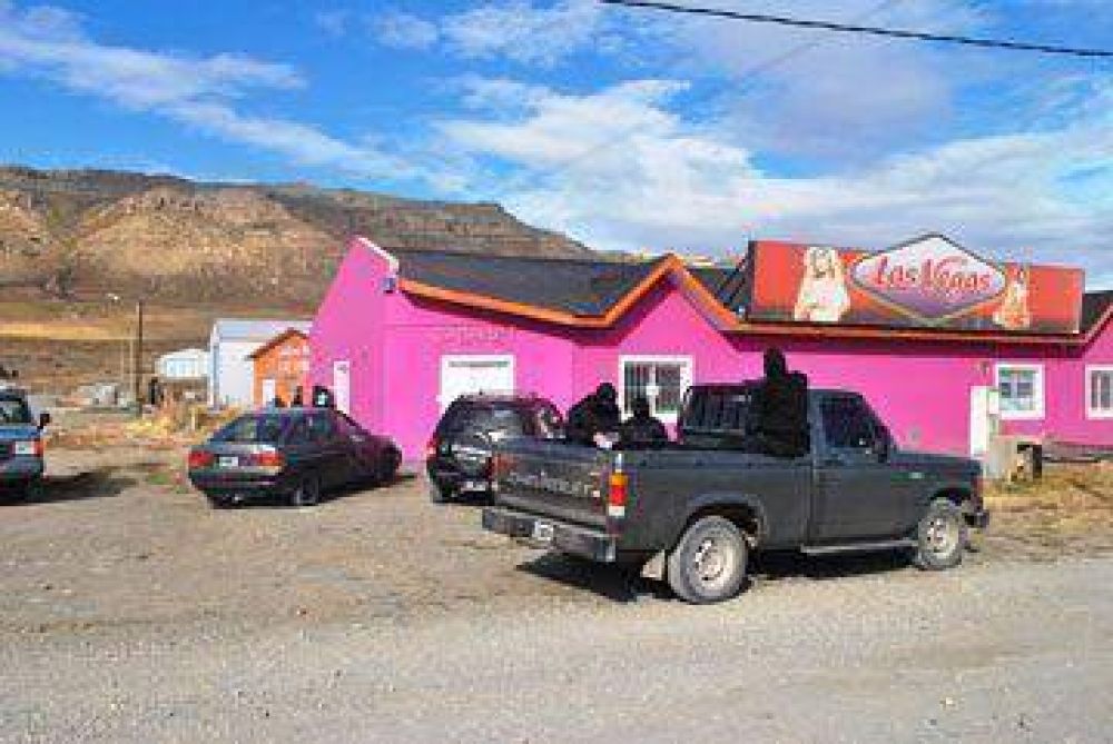 La due�a del cabaret fue trasladada a nuestra ciudad y qued� detenida