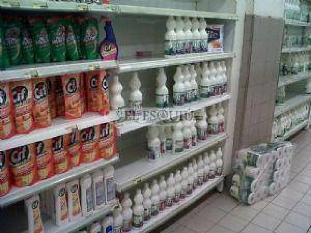 Seg�n un relevamiento, se respetan precios y hay stock en los s�per