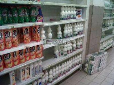 Seg�n un relevamiento, se respetan precios y hay stock en los s�per