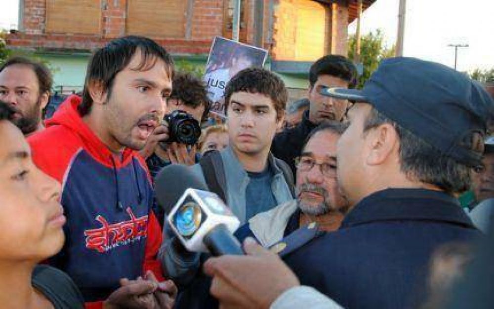 Mar del Plata al borde del estallido por ola de cr�menes que nadie puede frenar�: Vecinos se movilizan y amenazan con cortar la Autov�a 2