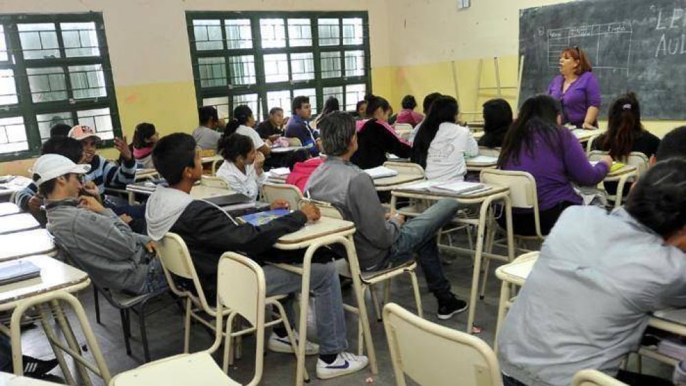 Alumnos que acumulen faltas no quedar�n libres en R�o Negro