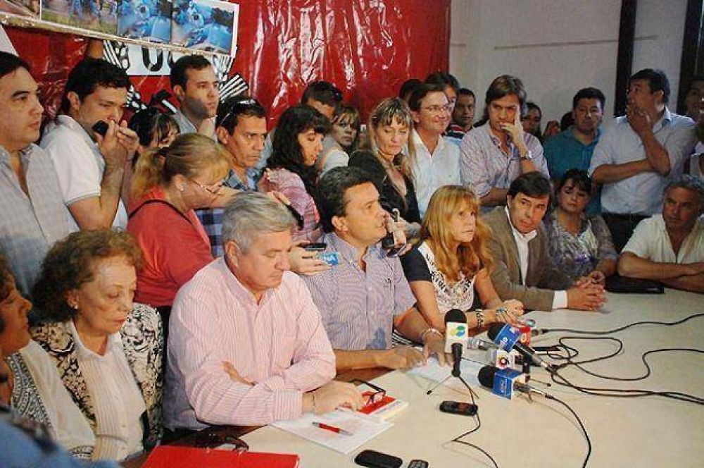 La UCR del Chaco denunci� "escalada de violencia" avalada por el Estado