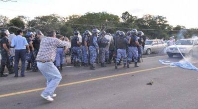 Intendentes justicialistas rechazan los cortes de rutas de los docentes