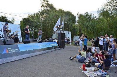 Los vecinos se sumaron al San Fernando Rock en la Costanera