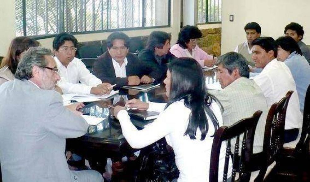 Provincia sostiene la gesti�n de comunas
