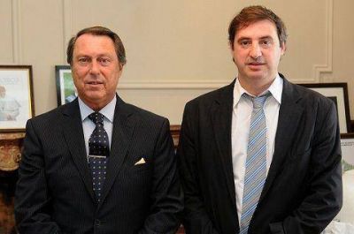 Luciani fue recibido por Casal, qui�n se comprometi� al env�o de patrulleros